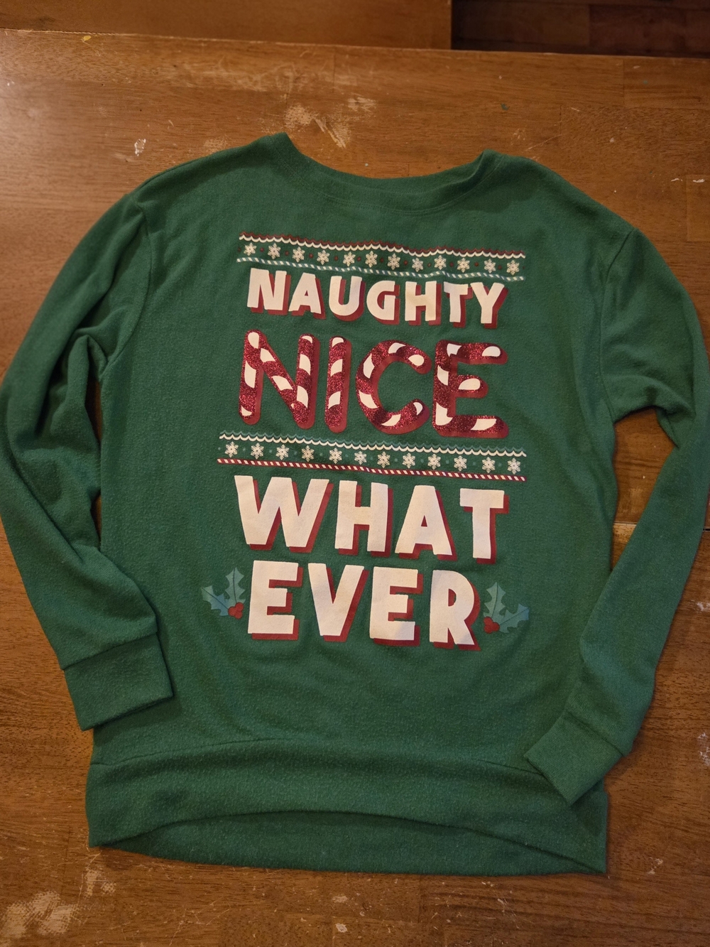 No Boundaries Green Holiday Crewneck Sweatshirt with Candy Cane Lettering